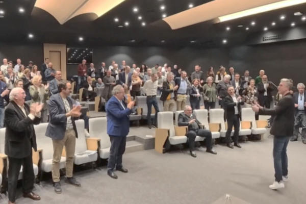 Mentaliste Lille — Jean-Sébastien Bajolet en spectacle de mentalisme